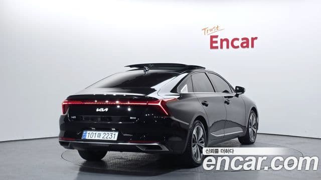 Kia K8 гибрид Signature, 2023 2