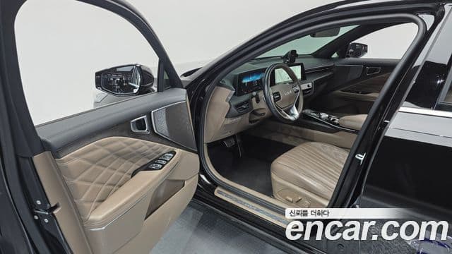 Kia K8 гибрид Signature, 2023 11