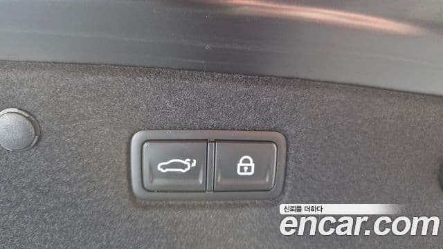 Kia K8 гибрид Signature, 2023 20