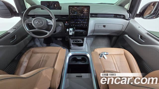 Hyundai Staria Inspiration, 2023 7