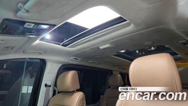 Hyundai Staria Inspiration, 2023 19