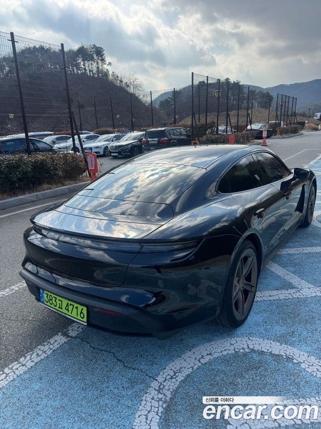 Porsche 타이칸 базовый, 2025 2