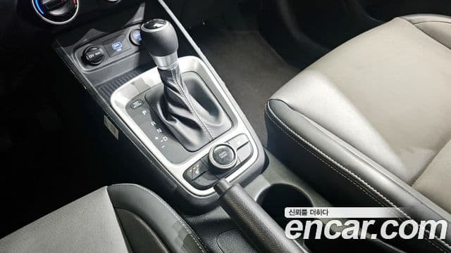 Hyundai Venue 1.6 Smart, 2021 9