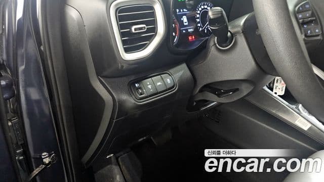 Hyundai Venue 1.6 Smart, 2021 14