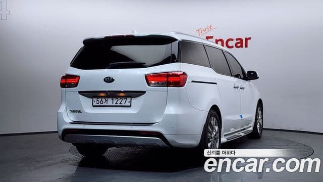 Kia All New Carnival Prestige, 2017 2