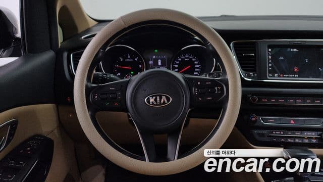 Kia All New Carnival Prestige, 2017 13