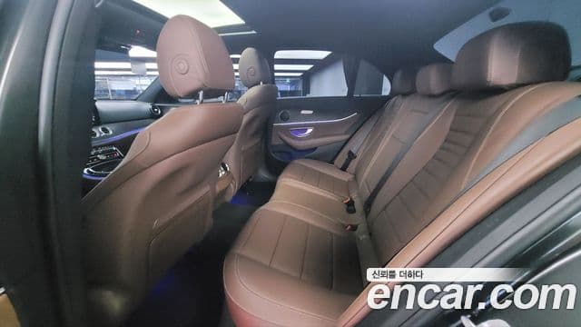 Mercedes-Benz E-класс W213 Avantgarde, 2022 12