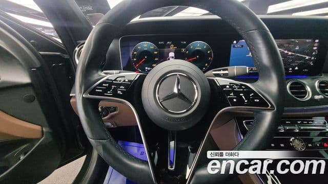 Mercedes-Benz E-класс W213 Avantgarde, 2022 13