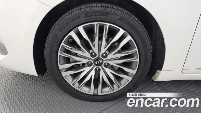 Kia K7 Premier Noblesse, 2020 все фото