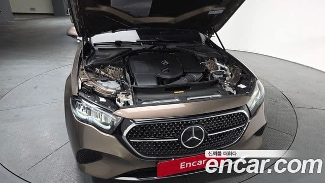 Mercedes-Benz E-класс W214 Avantgarde, 2025 6