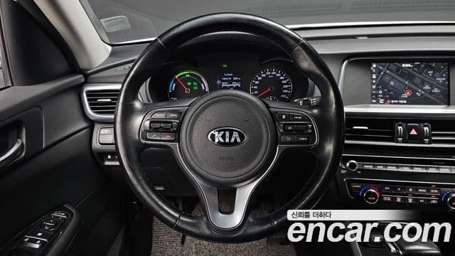 Kia K5 гибрид 2세대 Noblesse, 2017 13