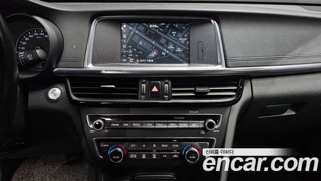 Kia K5 гибрид 2세대 Noblesse, 2017 14