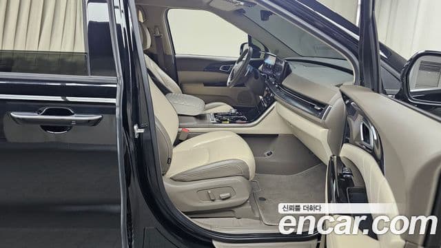 Kia Carnival 4세대 Signature, 2023 11