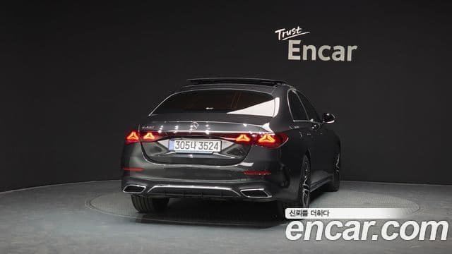 Mercedes-Benz E-класс W214 AMG Line, 2026 4