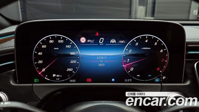 Mercedes-Benz E-класс W214 AMG Line, 2026 8