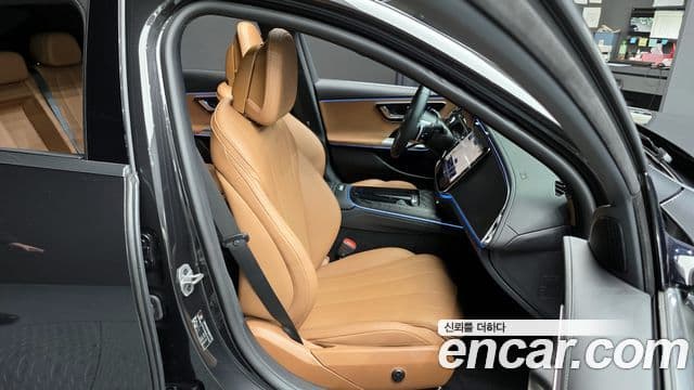 Mercedes-Benz E-класс W214 AMG Line, 2026 12