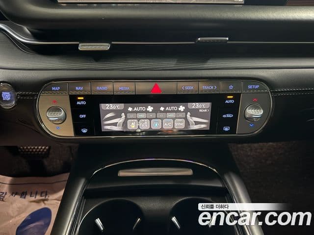 Genesis G90 (RS4) бензин 3.5 турбо AWD, 2023 8