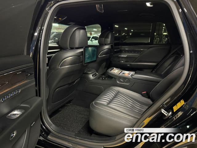 Genesis G90 (RS4) бензин 3.5 турбо AWD, 2023 17