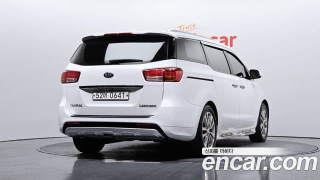 Kia All New Carnival President, 2016 2