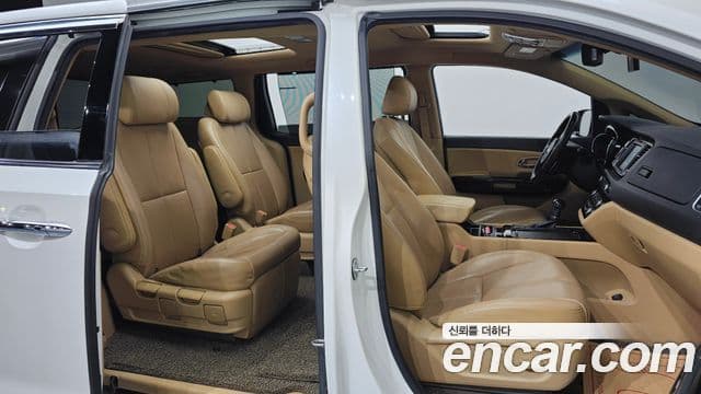 Kia All New Carnival President, 2016 10