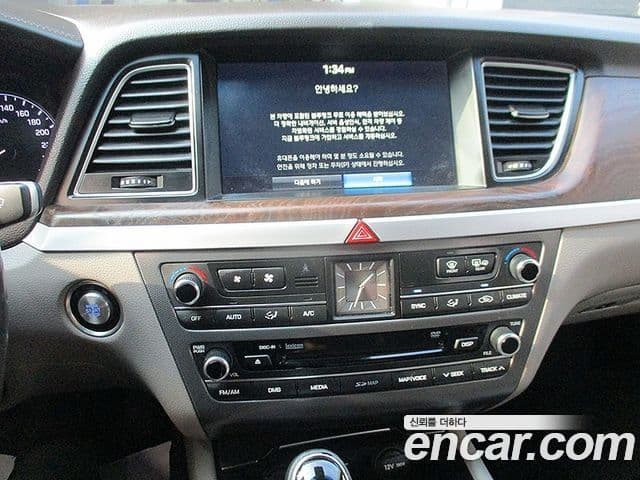 Hyundai Genesis DH Premium, 2014 10