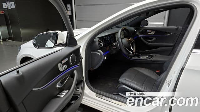 Mercedes-Benz E-класс W213 Avantgarde, 2022 11