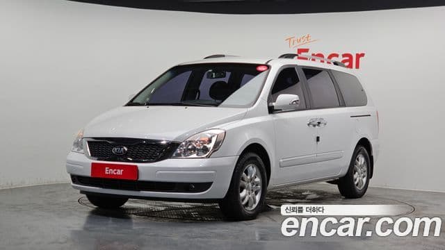 Kia Carnival R топовая версия, 2013 1