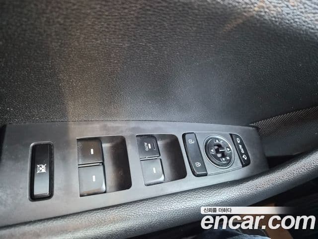 Hyundai LF Sonata Special, 2015 12