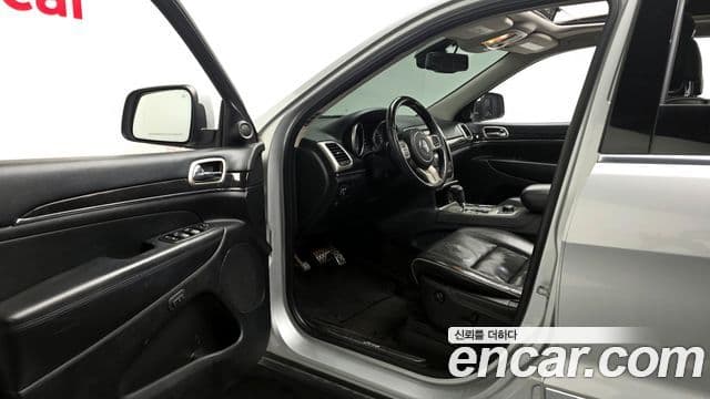 Jeep Grand Cherokee WK2, 2012 10