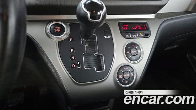 Kia The / новый New Ray Signature, 2021 9