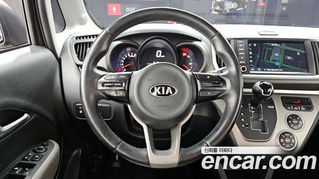 Kia The / новый New Ray Signature, 2021 13