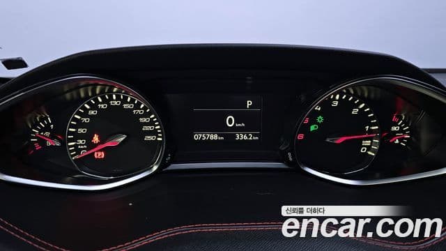 Peugeot 308 2세대 1.6 BlueHDi GT Line, 2017 8