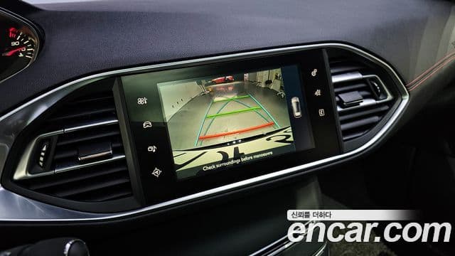 Peugeot 308 2세대 1.6 BlueHDi GT Line, 2017 16