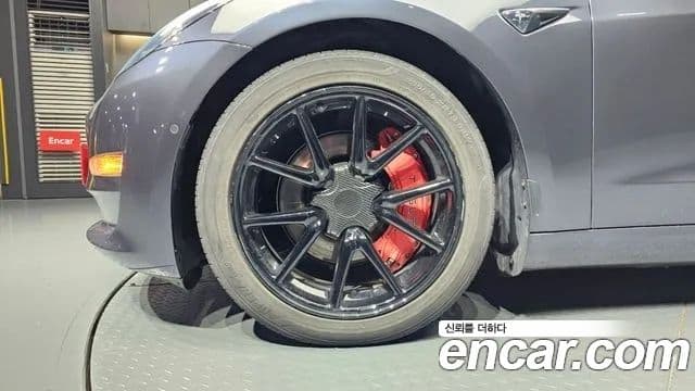 Tesla модель 3 Long Range AWD, 2020 все фото