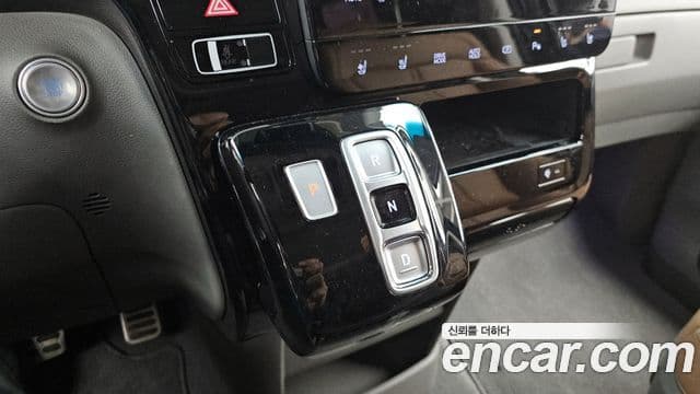 Hyundai Staria Prestige Camper 4인승, 2023 9