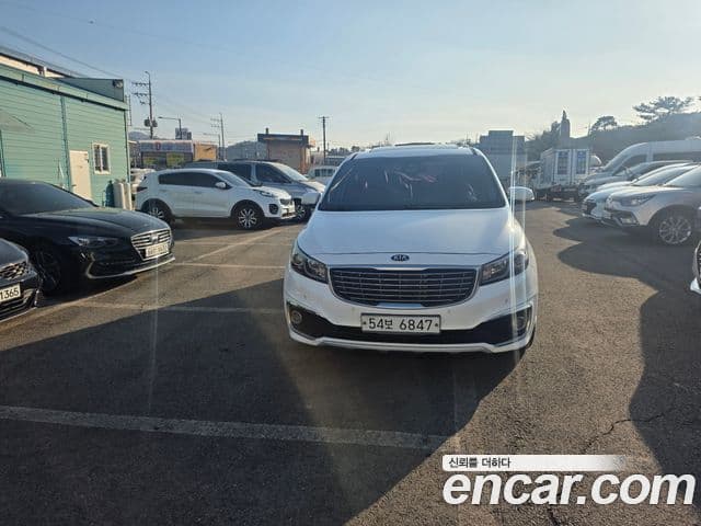 Kia All New Carnival Luxury, 2016 1