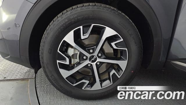 Kia Sportage 5세대 гибрид Noblesse Gravity 2WD, 2023 все фото