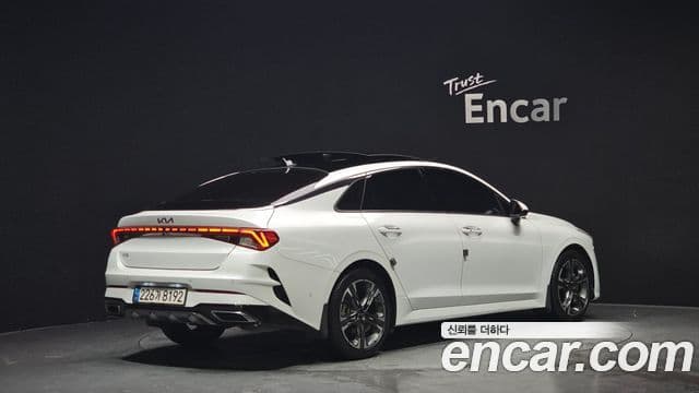 Kia K5 3세대 Signature, 2023 2