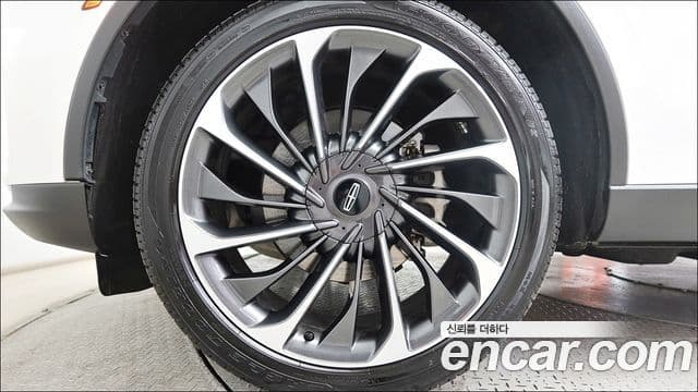 Lincoln Aviator 2세대 3.0 Reserve AWD, 2025 все фото