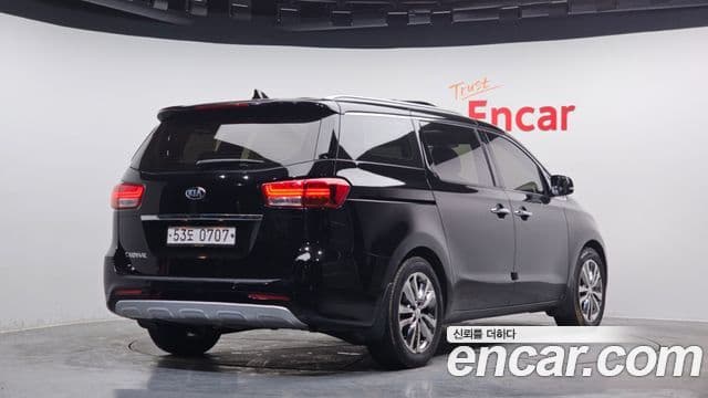 Kia All New Carnival Prestige, 2017 2