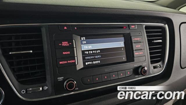 Kia All New Carnival Prestige, 2017 15