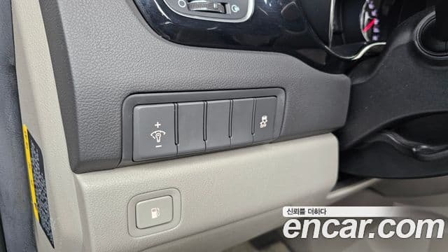 Kia All New Carnival Prestige, 2017 16