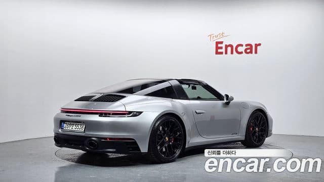 Porsche 911 (992) Targa 4 GTS, 2022 2