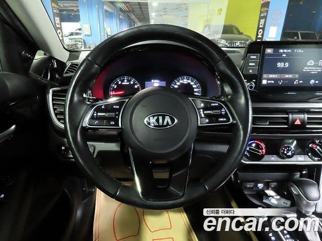 Kia Seltos Signature, 2022 10