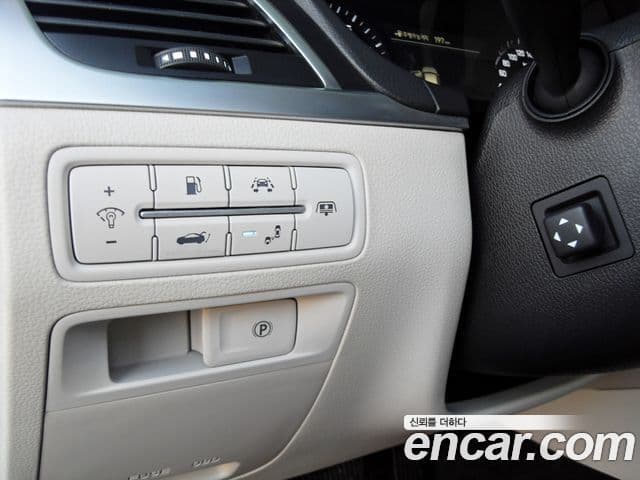 Genesis G80 Finest, 2017 13