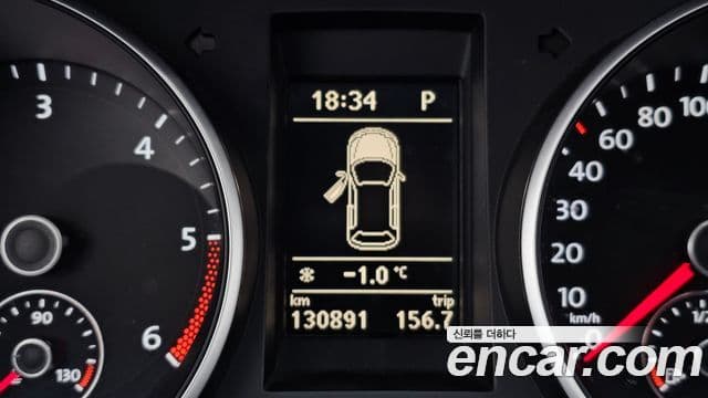 Volkswagen Гольф 6세대 1.6 TDI BlueMotion Style Edition, 2013 8