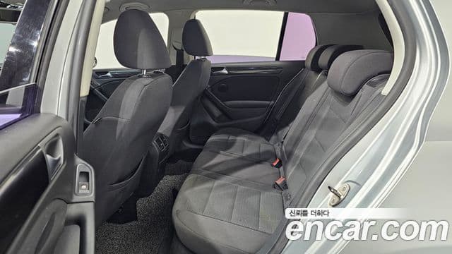 Volkswagen Гольф 6세대 1.6 TDI BlueMotion Style Edition, 2013 13