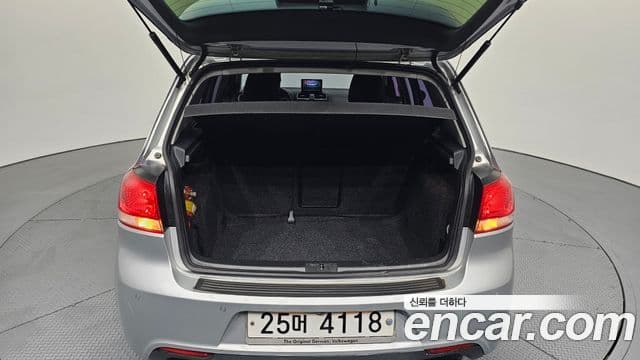 Volkswagen Гольф 6세대 1.6 TDI BlueMotion Style Edition, 2013 20