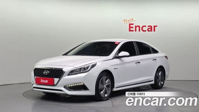 Hyundai LF Sonata гибрид Premium, 2017 1