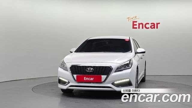 Hyundai LF Sonata гибрид Premium, 2017 3